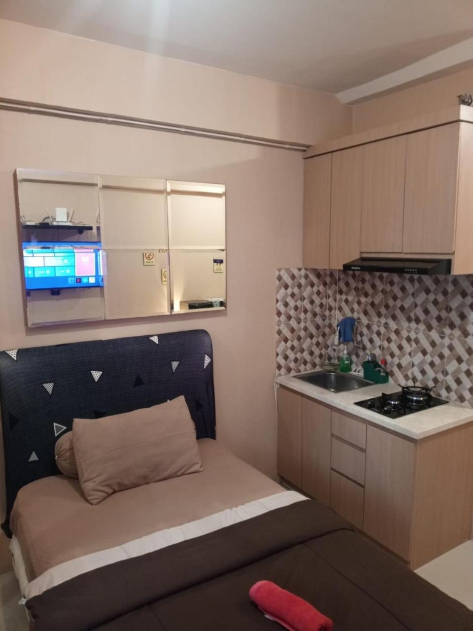 Apartment Pramuka By Siginjae *